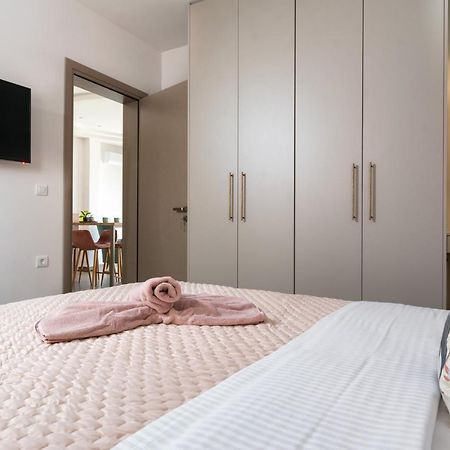 Big Blue Suites Gf Ierápetra Dış mekan fotoğraf